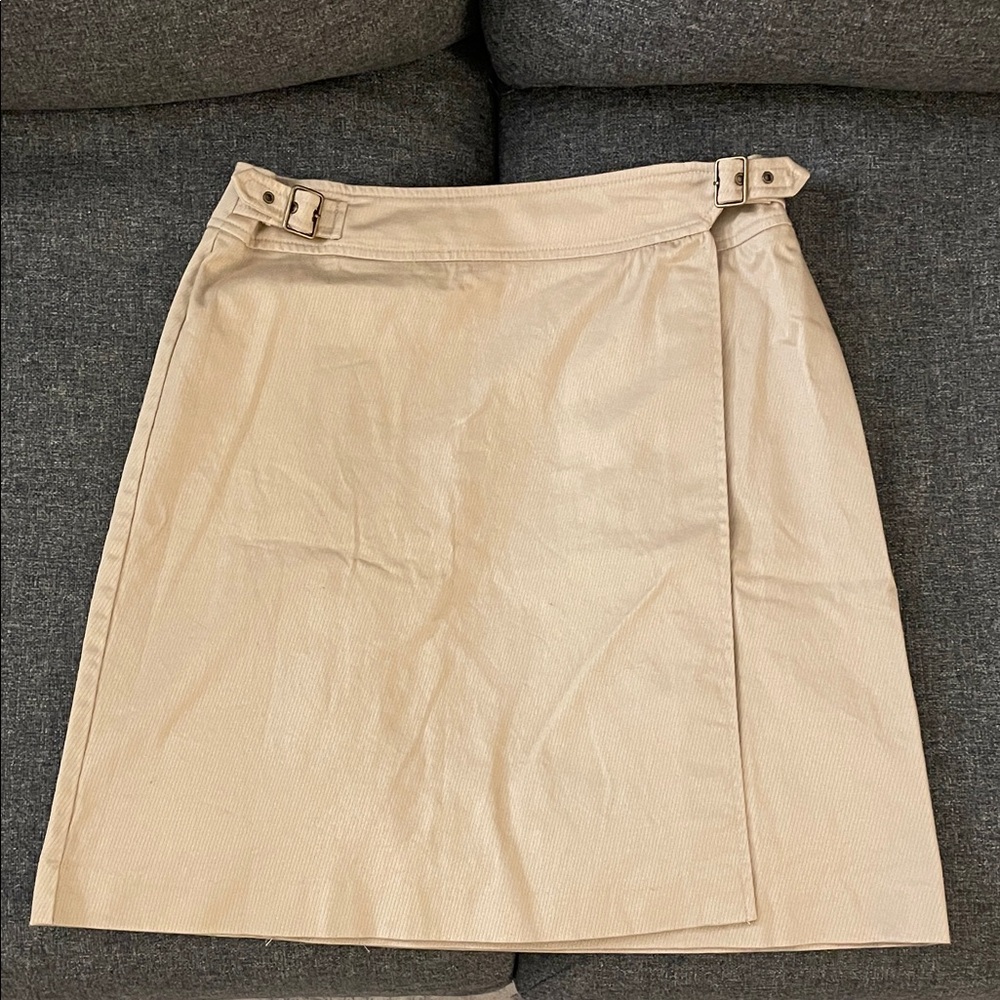 Elegant Tan Women's Skirt